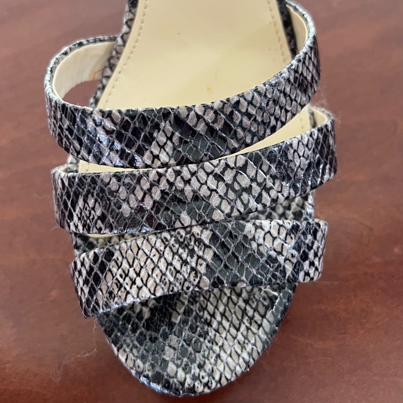 Marc Fisher Sandals with 5” heels - Size 6 - Picture 7 of 13